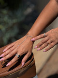 Diamond line hand chain